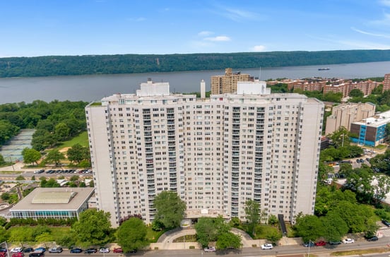 3333 Henry Hudson Parkway #23EF