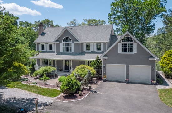 34 Skunk Misery Road