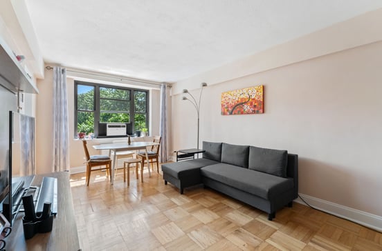 3103 Fairfield Avenue #5D