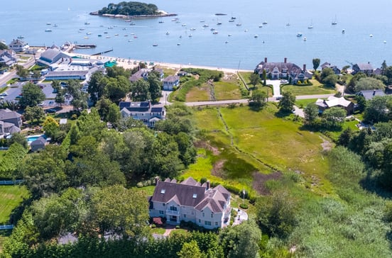 10 Middle Beach Road West