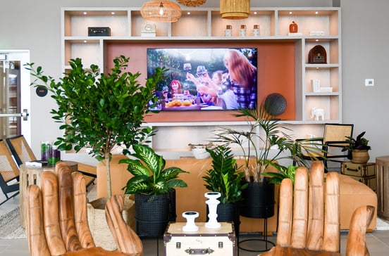 2 Harbor Point Road South #610