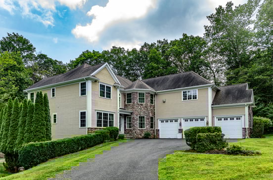 15 Logging Trail Lane