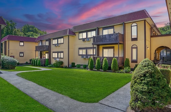 12 Granada Crescent #20