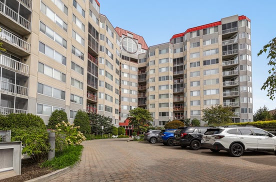 10 Stewart Place #2AW