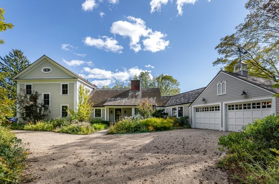 4 Juniper Ledge Lane