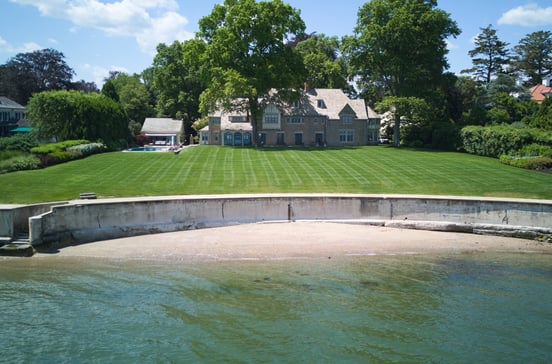 92 Beachside Avenue