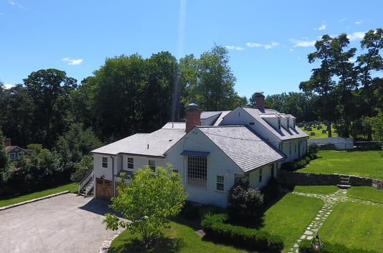 96 Kings Highway North