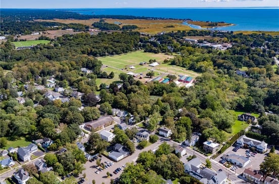 18 Graves Avenue #Main House