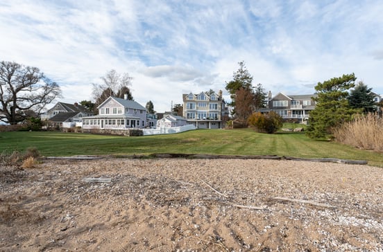 624 Vineyard Point Road