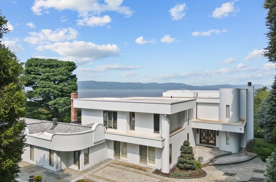 43 Matthiessen Park N