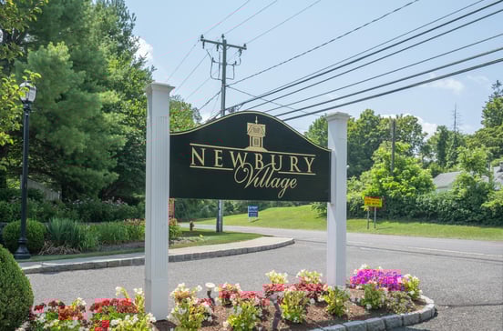 332 Still Water Circle