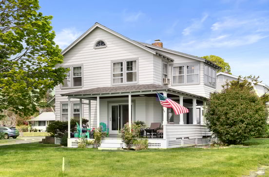 147 Overshores Drive West