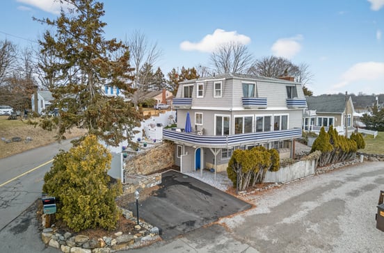 40 Hammock Road South