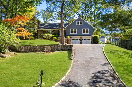 17 Leatherstocking Lane