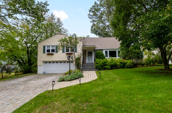 2 Tamarac Trail