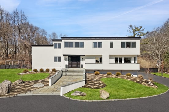 15 Haights Cross Road