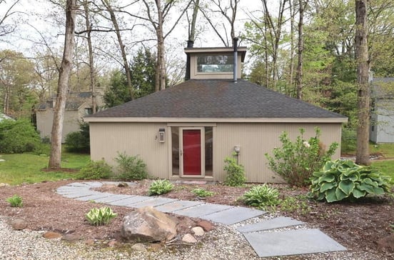 3 Edgewood Circle