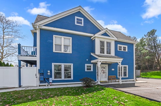 4 Seabreeze Avenue #B