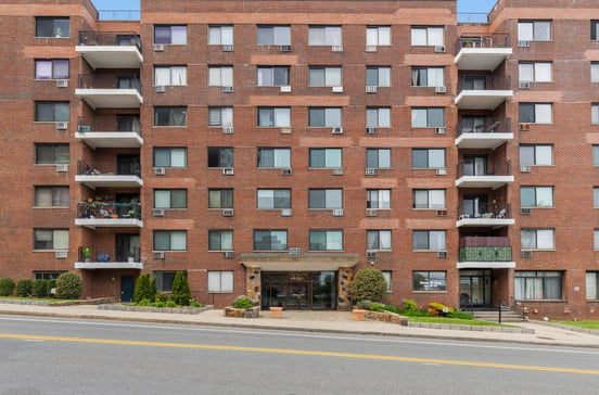 25 Lake Street #2C