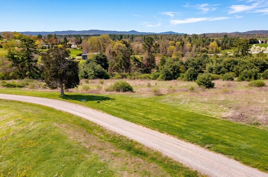 8 Red Mountain Road