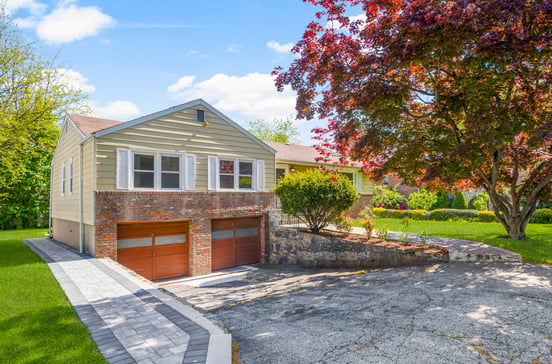 71 Bacon Place