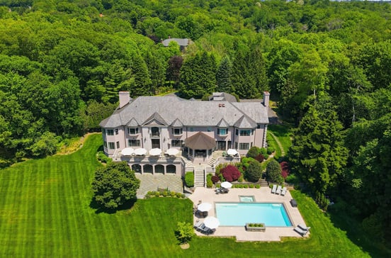 1 Laurelwood Court