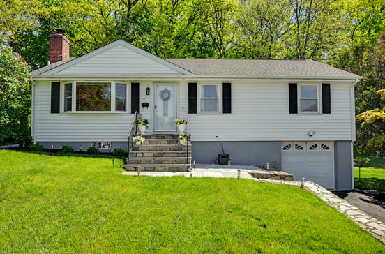 11 Klondike Avenue