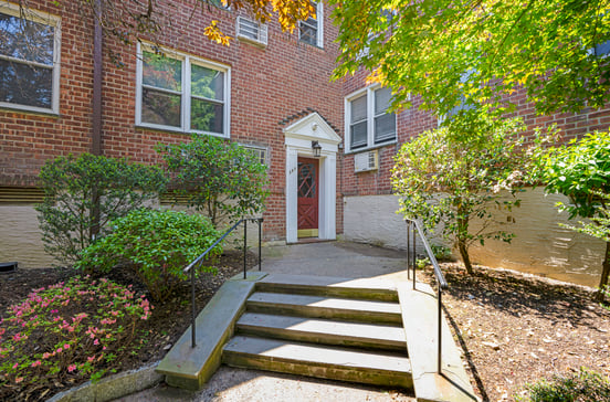 309 Palmer Terrace #2A