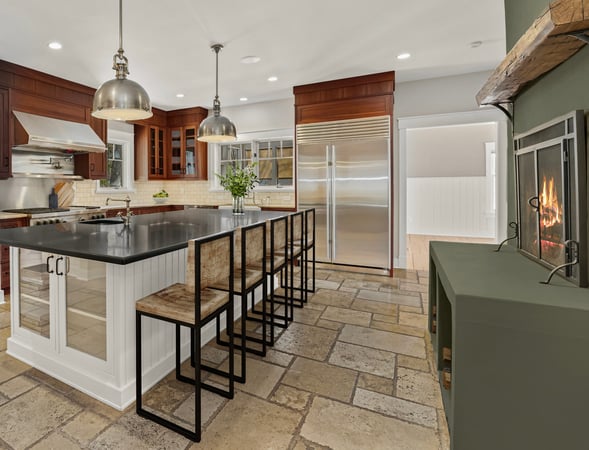 Samira Malek photo 14