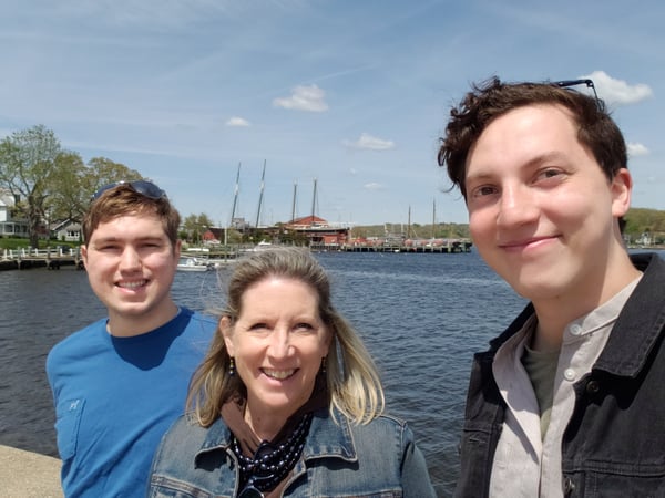 Carolyn Greer photo 14