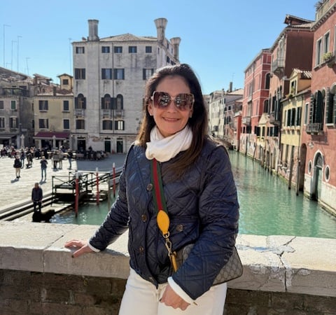 Gigi Bazarian photo 3