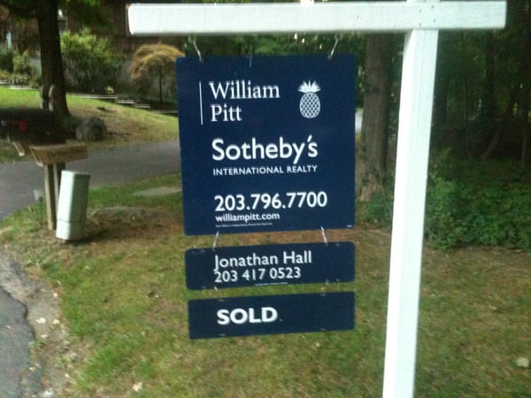 Jonathan Hall photo 3