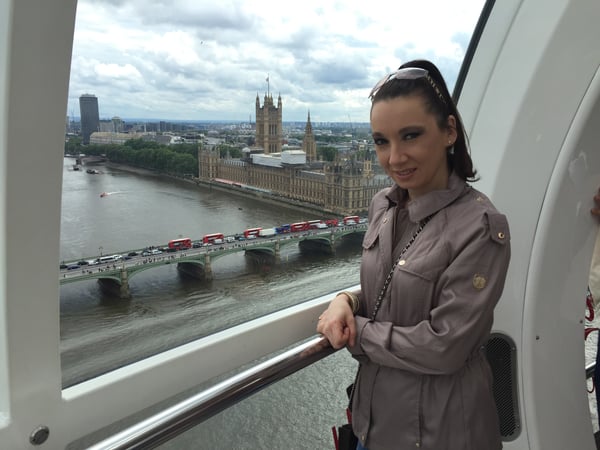 Monika Niaka photo 3