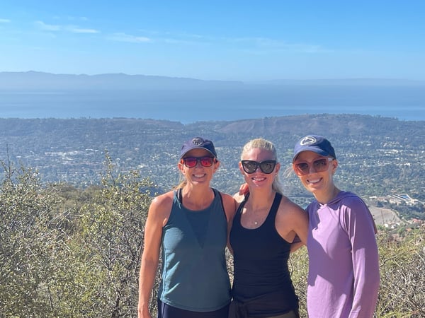 Elizabeth Ritchie photo 13