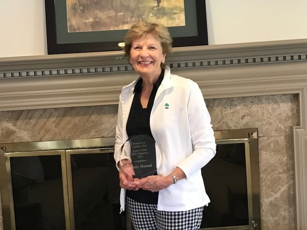 Betty Hensal photo 7