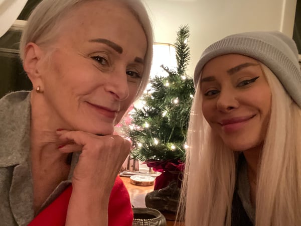 Gladys Montgomery photo 13