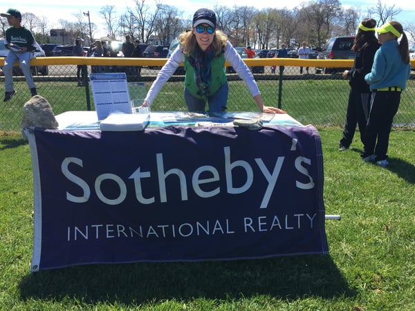 Molly Crosland photo 12