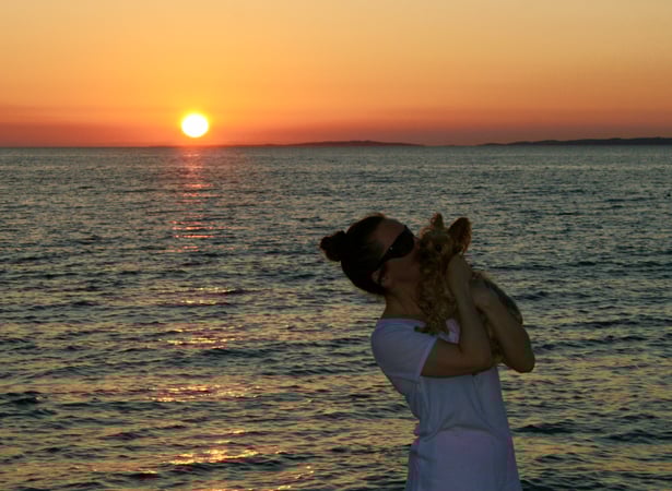 Monika Niaka photo 7