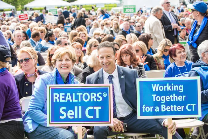 Betty Hensal photo 3