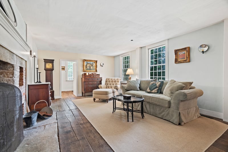 The generous proportions of the main living space demonstrate the thoughtfulness of home building in 1800.
