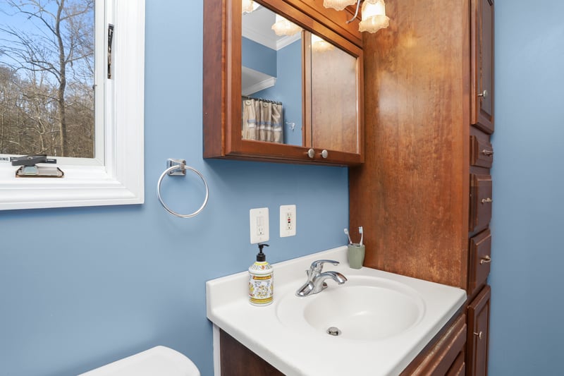 Primary bath