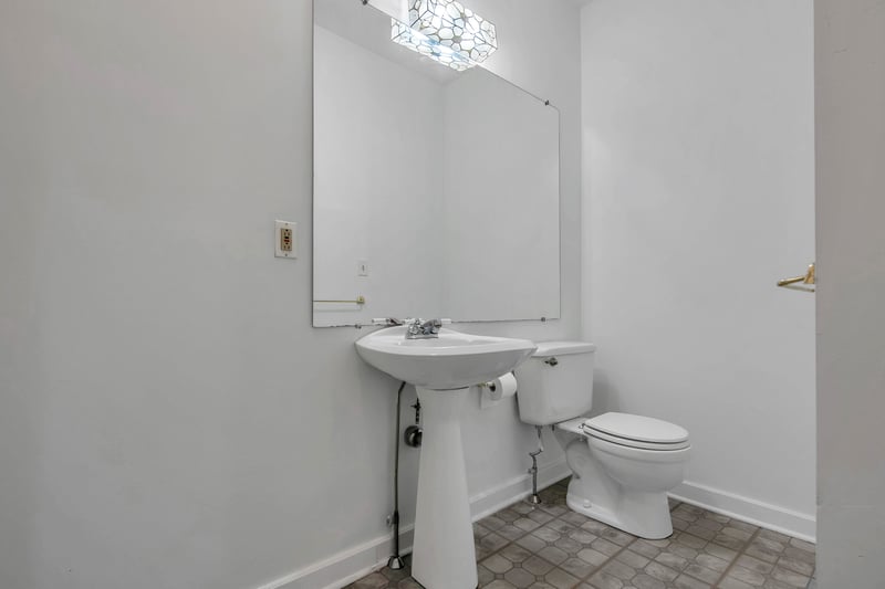 Half bath on the 1st floor