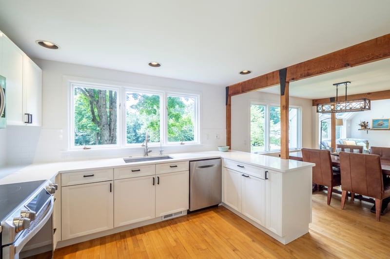 Kitchen has room for a table or can be used as a reading nook	