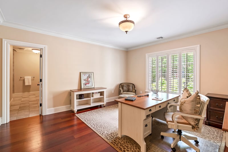 Bedroom with en-suite currently being used as an office