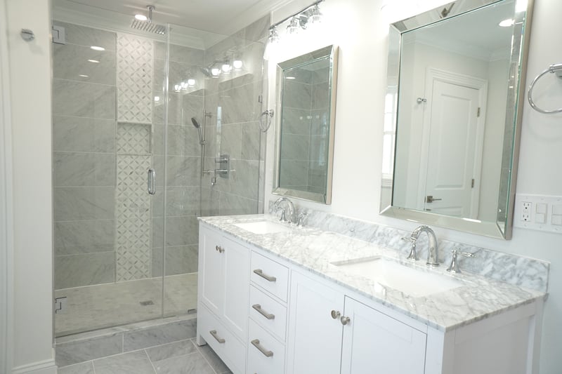 Beautiful counters and tile