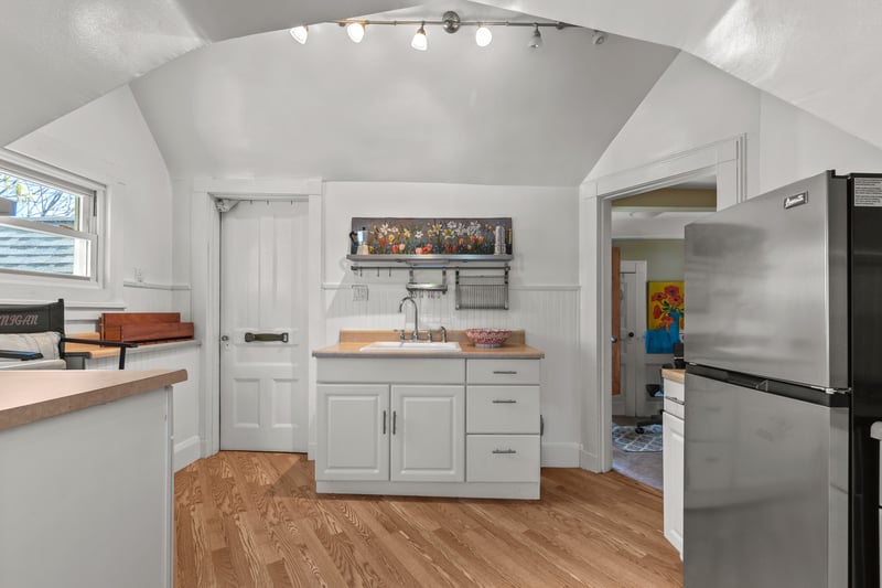 Kitchenette