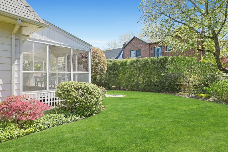 Side yard