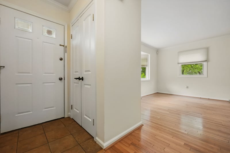 Foyer with coat closet