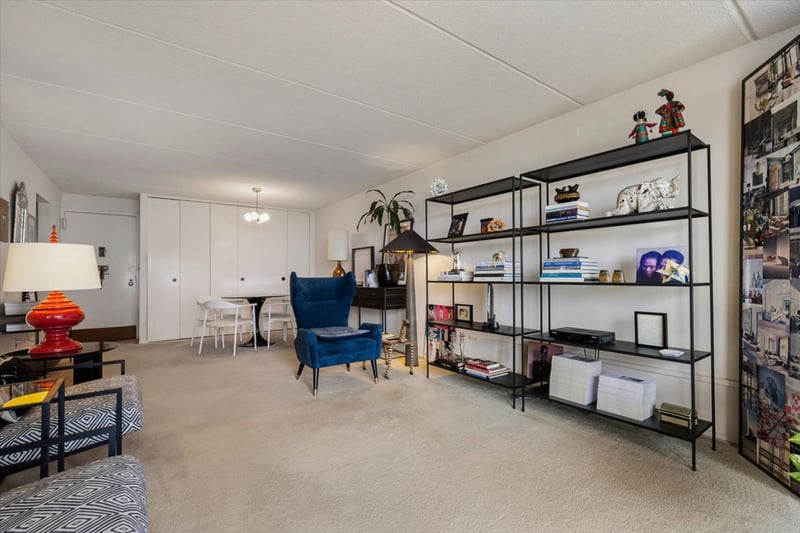 Dining & Living Area