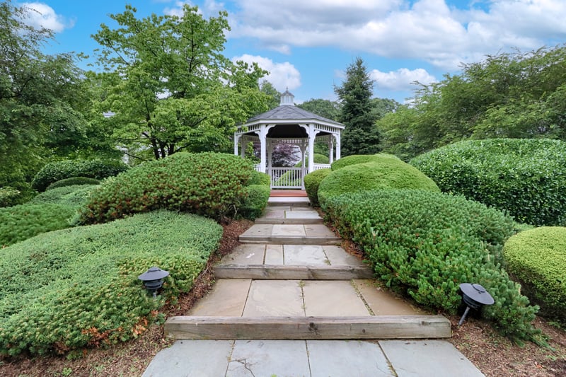 Enchanting Briarwood gazebo